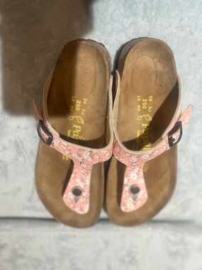 Birkenstock Pink Floral Thong Sandals